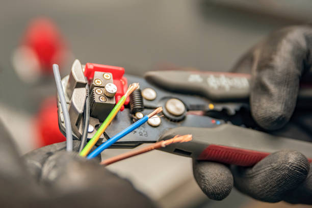 Best Electrical Installation Contractor  in Sunset Hills, MO